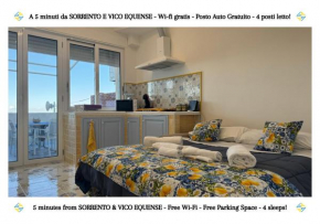 VICO EQUENSE - Casa con posto auto e vista sul mare a 5 minuti dalle spiagge